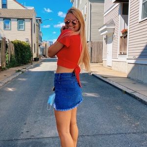 Meet your Posher, Julia